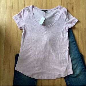 NWT Banana Republic size S. Pink short sleeve scoop neck lightweight tee shirt
